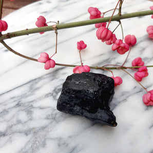 Schwarzer Turmalin Rohstein | Brasilien